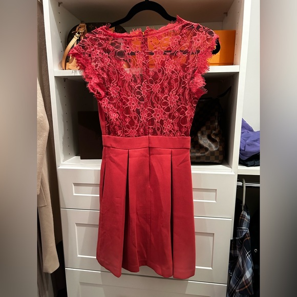 BCBG dress - Picture 3 of 4